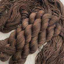 Load image into Gallery viewer, Bridle Trails DK